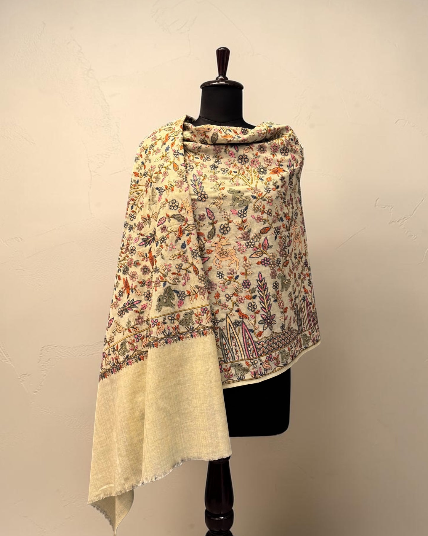 Ivory Meadow Sozni Shawl