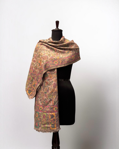 Natural Bloom Stole