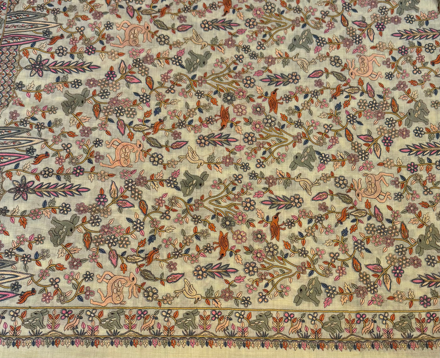 Ivory Meadow Sozni Shawl