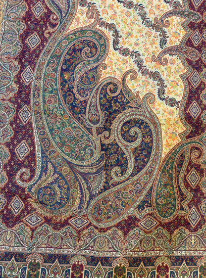 Ivory Grand Paisley Kani Pure Wool Stole